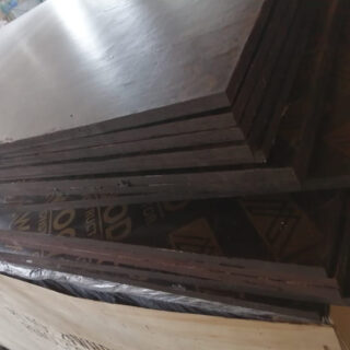 Tablero fenólico doble film de 18mm Calidad Básica y Estándar – Deal